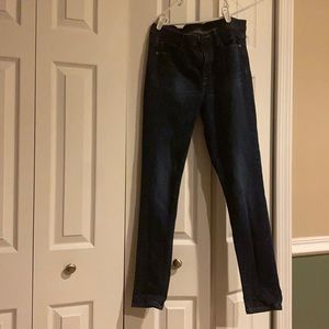 BDG high rise twig jeans.